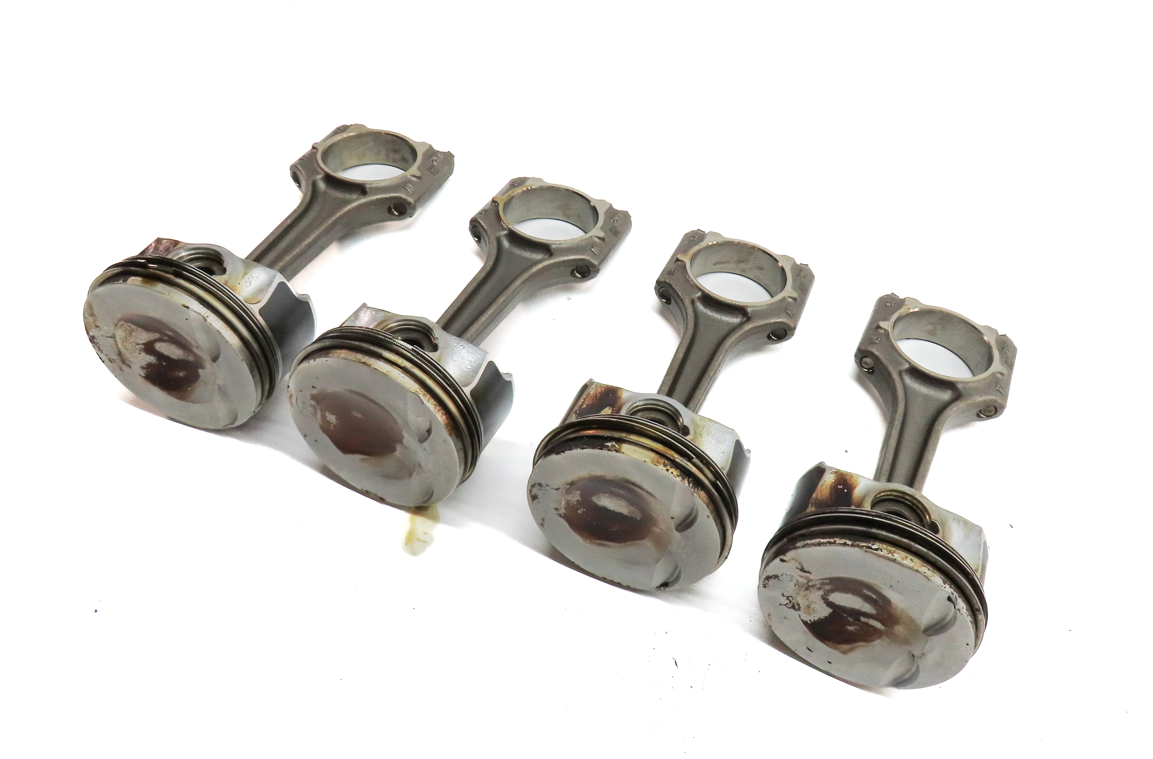 2015-2018 AUDI Q3 (8U) 2.0L CCTA TURBO ENGINE PISTON w/ CONNECTING ROD SET/4 — exact item pictured